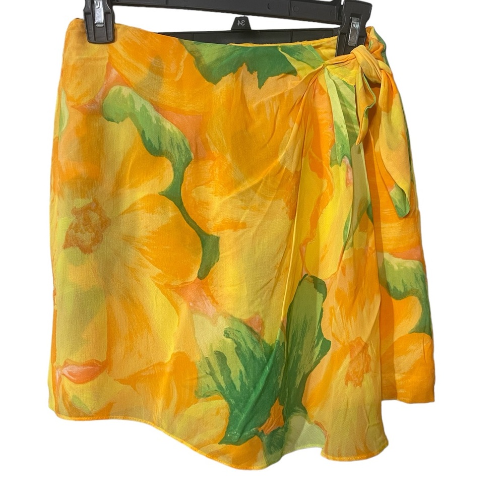 Caché Orange flora skirt skort size 2